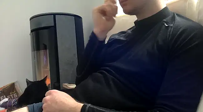 coquin5995 online show from February 16, 2025, 8:21 am