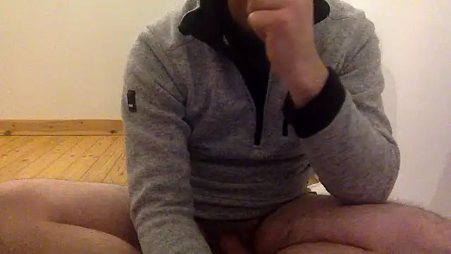 coquin5995 online show from March 17, 2025, 7:26 pm