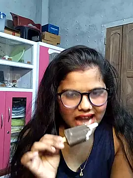 nikitacute23 online show from March 7, 2025, 6:02 am