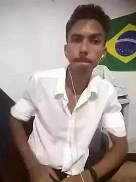 MagrinhoSaradoo online show from March 10, 2025, 11:53 am