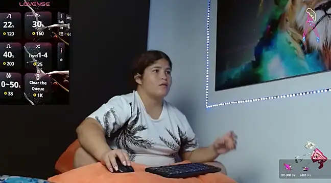 fabyana-queen online show from January 24, 2025, 2:41 pm