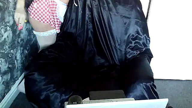 Snapshot of ImogenBrooke chatting on March 6, 2025, 10:20 am ImogenBrooke online show from March 6, 2025, 10:20 am