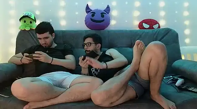 Snapshot of ErickBrant chatting on January 30, 2025, 3:33 am ErickBrant online show from January 30, 2025, 3:33 am