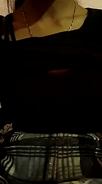 Snapshot of Barbie_183 chatting on January 17, 2025, 9:17 am Barbie 183 online show from January 17, 2025, 9:17 am