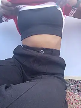 Snapshot of Barbie_183 chatting on March 4, 2025, 4:38 am Barbie 183 online show from March 4, 2025, 4:38 am