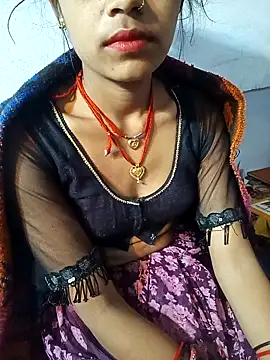 Snapshot of Amaya_Bajwa chatting on February 12, 2025, 8:18 pm Amaya Bajwa online show from February 12, 2025, 8:18 pm