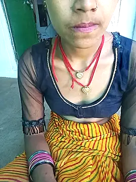 Snapshot of Amaya_Bajwa chatting on February 20, 2025, 8:06 am Amaya Bajwa online show from February 20, 2025, 8:06 am