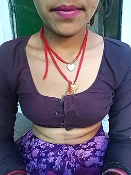 Snapshot of Amaya_Bajwa chatting on March 5, 2025, 8:43 am Amaya Bajwa online show from March 5, 2025, 8:43 am