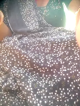 Snapshot of Amaya_Bajwa chatting on November 29, 2025, 9:45 am Amaya Bajwa online show from November 29, 2025, 9:45 am