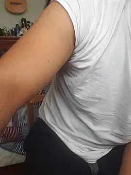 Snapshot of pitorico_bb chatting on November 4, 2025, 2:05 pm pitorico bb online show from November 4, 2025, 2:05 pm