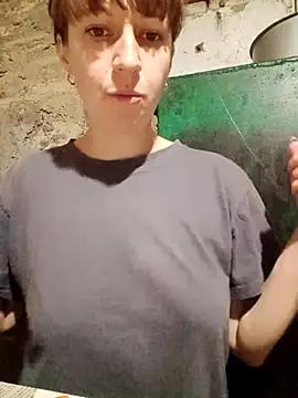 Calibers2932 online show from October 19, 2025, 8:42 pm