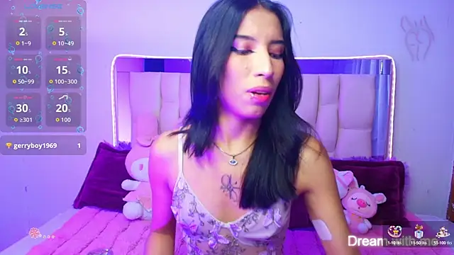 Snapshot of Silver_Rosex chatting on September 12, 2025, 6:24 am Silver Rosex online show from September 12, 2025, 6:24 am