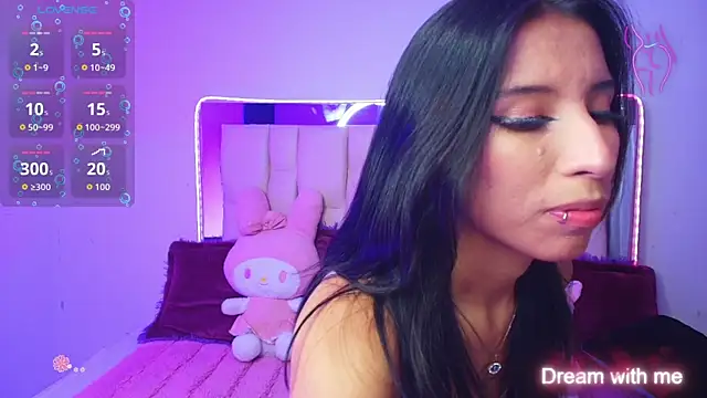 Snapshot of Silver_Rosex chatting on September 18, 2025, 4:03 am Silver Rosex online show from September 18, 2025, 4:03 am