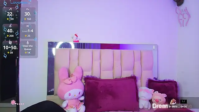 Snapshot of Silver_Rosex chatting on October 29, 2025, 8:05 am Silver Rosex online show from October 29, 2025, 8:05 am