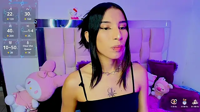 Snapshot of Silver_Rosex chatting on November 17, 2025, 2:06 am Silver Rosex online show from November 17, 2025, 2:06 am