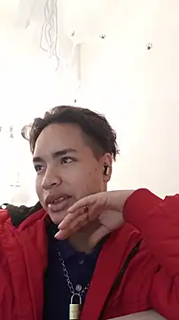 AlecLightwood  online show from October 31, 2025, 10:44 pm