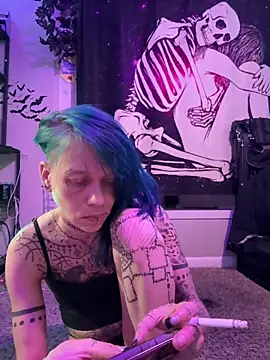 Snapshot of trashbrat chatting on October 16, 2025, 8:59 am trashbrat online show from October 16, 2025, 8:59 am