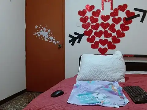 Snapshot of marilynbeautifullyhairy chatting on January 16, 2025, 11:16 pm marilynbeautifullyhairy online show from January 16, 2025, 11:16 pm