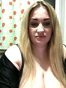 VikiiStoun online show from October 11, 2025, 9:13 pm