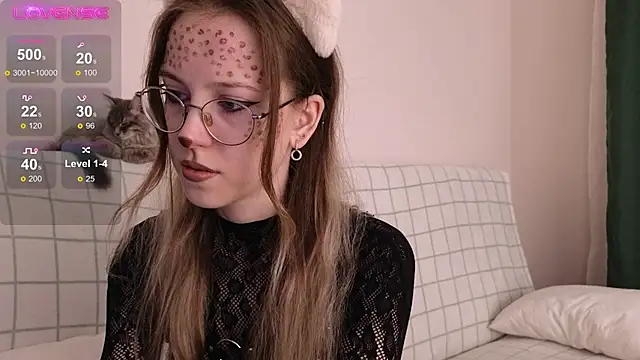 MaryBliss online show from November 13, 2025, 8:52 pm