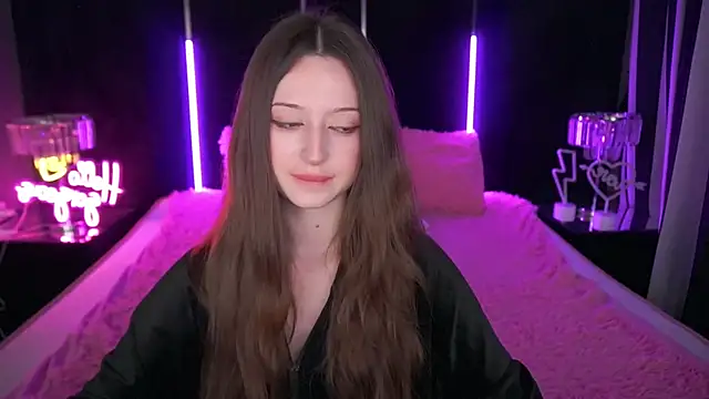 Marmeladkaaa online show from October 7, 2025, 1:08 pm