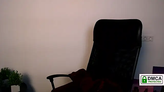 Snapshot of Lexi_Jous chatting on October 8, 2025, 1:20 pm Lexi Jous online show from October 8, 2025, 1:20 pm