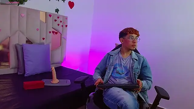 Axel tay online show from February 27, 2025, 3:14 am