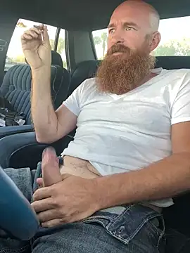 Snapshot of 32XRedBeard chatting on March 3, 2025, 12:16 pm 32XRedBeard online show from March 3, 2025, 12:16 pm