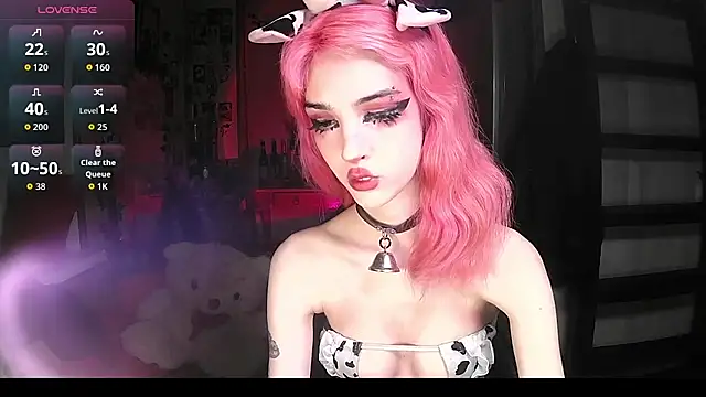 Snapshot of Ink__pleasure chatting on October 11, 2025, 11:58 pm Ink pleasure online show from October 11, 2025, 11:58 pm