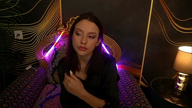 Snapshot of AnnaElys chatting on March 8, 2025, 10:24 pm AnnaElys online show from March 8, 2025, 10:24 pm