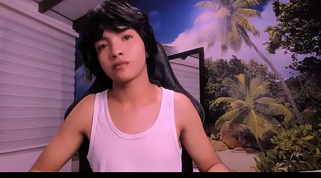 Snapshot of AllanYong18 chatting on January 26, 2025, 4:30 am AllanYong18 online show from January 26, 2025, 4:30 am
