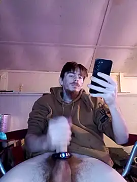 Snapshot of LitHippieBaby420 chatting on January 19, 2025, 2:57 am LitHippieBaby420 online show from January 19, 2025, 2:57 am