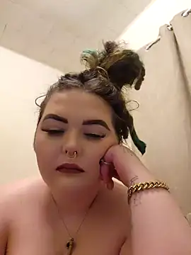 Snapshot of LitHippieBaby420 chatting on February 11, 2025, 5:29 pm LitHippieBaby420 online show from February 11, 2025, 5:29 pm