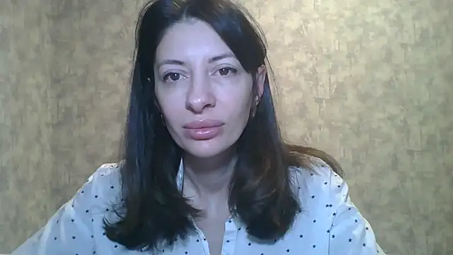 LissaBlossom online show from January 10, 2025, 4:33 am