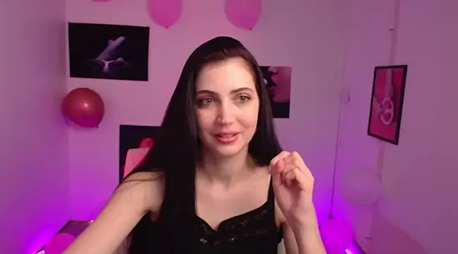 Amalia amor online show from March 18, 2025, 3:53 pm