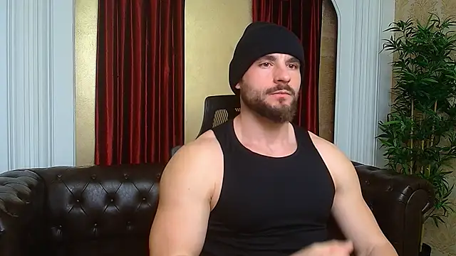 Snapshot of AdamJamesonn chatting on March 5, 2025, 5:18 am AdamJamesonn online show from March 5, 2025, 5:18 am