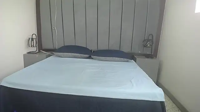 Snapshot of VickyBoobss chatting on February 12, 2025, 7:56 pm VickyBoobss online show from February 12, 2025, 7:56 pm