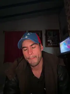 Snapshot of Andress911 chatting on December 3, 2025, 8:00 am Andress911 online show from December 3, 2025, 8:00 am