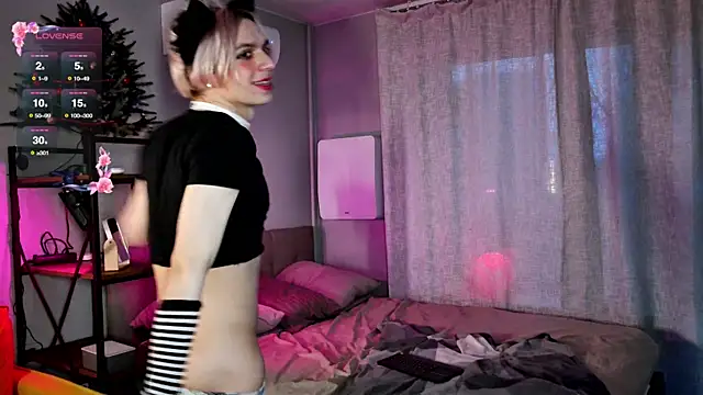 leon yuugen online show from February 5, 2025, 1:11 pm