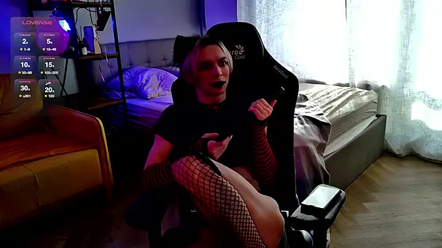 leon yuugen online show from February 19, 2025, 8:01 am