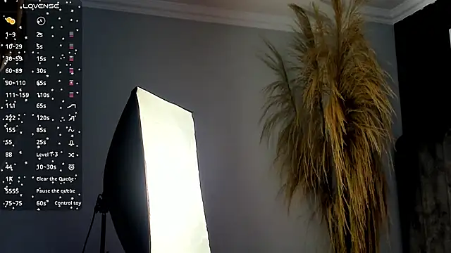 Snapshot of chelsea_bolton_ chatting on November 29, 2025, 1:03 pm chelsea bolton online show from November 29, 2025, 1:03 pm