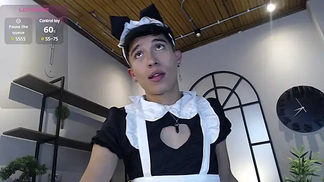 Snapshot of tim__fox chatting on March 7, 2025, 8:22 pm tim fox online show from March 7, 2025, 8:22 pm