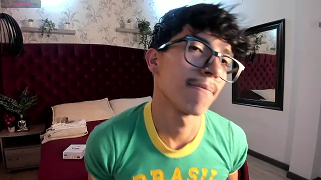 Snapshot of tim__fox chatting on October 6, 2025, 12:13 pm tim fox online show from October 6, 2025, 12:13 pm