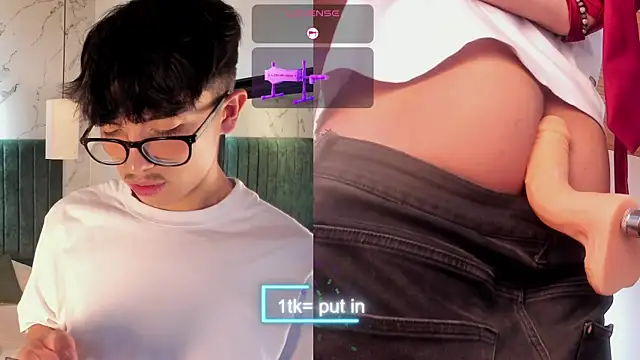 Snapshot of tim__fox chatting on October 26, 2025, 12:44 pm tim fox online show from October 26, 2025, 12:44 pm