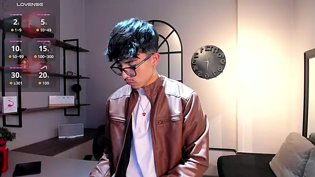 Snapshot of tim__fox chatting on October 27, 2025, 12:09 pm tim fox online show from October 27, 2025, 12:09 pm