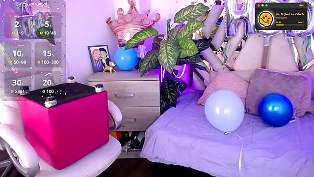 NyxAndria 1 online show from October 9, 2025, 8:51 pm