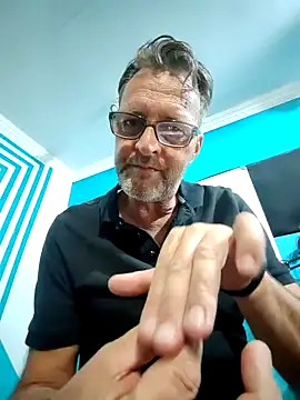 Snapshot of itsmeyes69 chatting on January 29, 2025, 5:35 pm itsmeyes69 online show from January 29, 2025, 5:35 pm