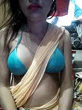 SANA-LEONI online show from February 25, 2025, 6:03 am