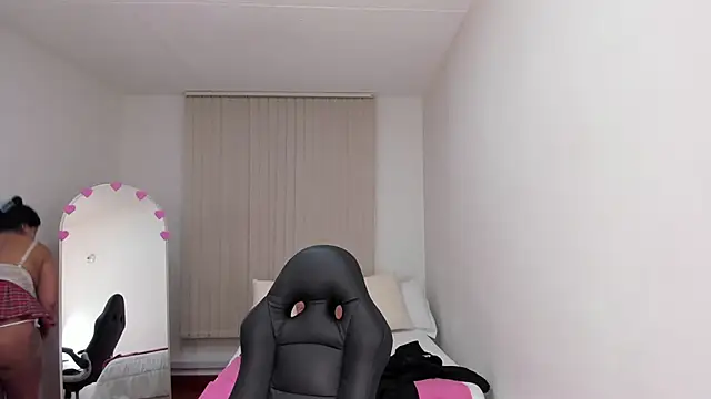 Snapshot of _Daniela_hot_1 chatting on February 23, 2025, 3:24 am Daniela hot 1 online show from February 23, 2025, 3:24 am