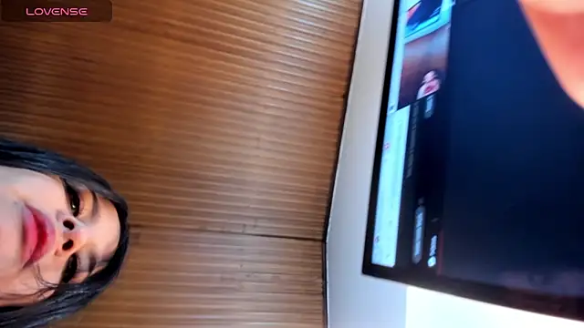 Snapshot of _Daniela_hot_1 chatting on March 5, 2025, 9:27 am Daniela hot 1 online show from March 5, 2025, 9:27 am